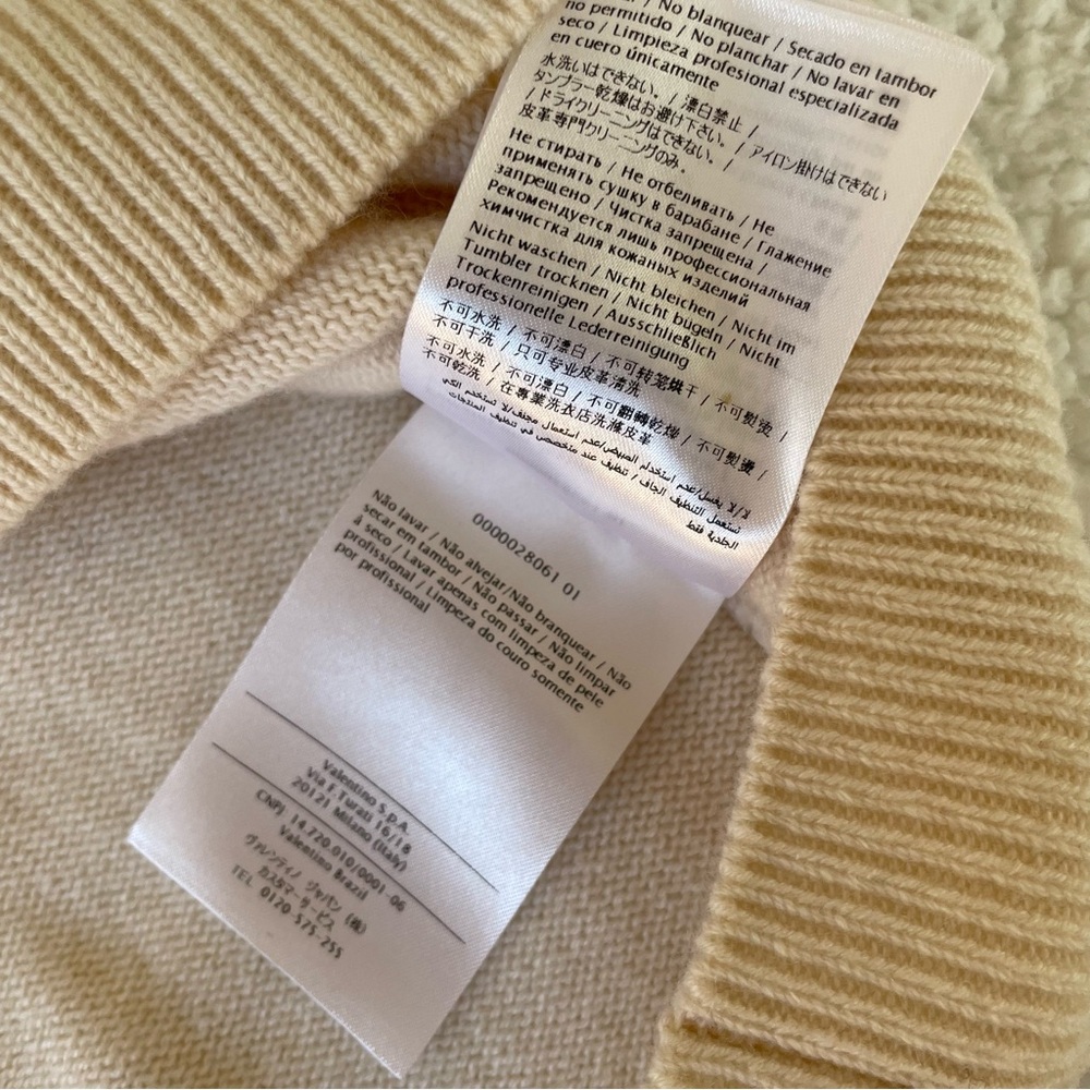 Valentino L’Amour Ivory 100% Cashmere Sweater Red Floral Heart Leather Italy - Picture 11 of 16